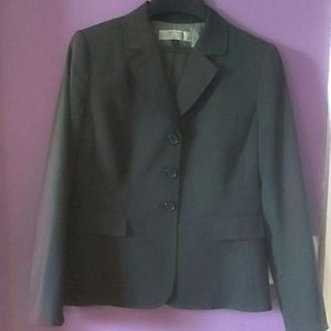 Tahari, dark gray pinstripe suit jacket, 8 petite